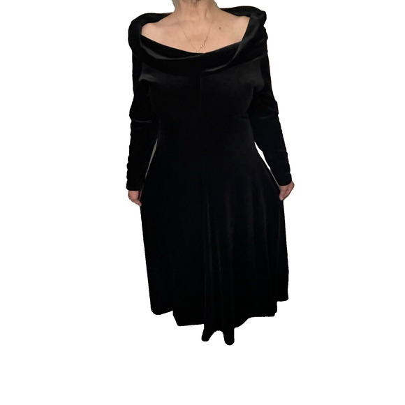 Posh Black Velvet Maxi Gown Dress Boat Neck /Cowl Neck Goth Classy Event Sexy - Picture 3 of 14